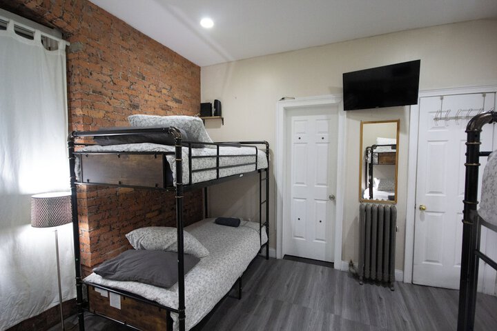 Room 72 of 125