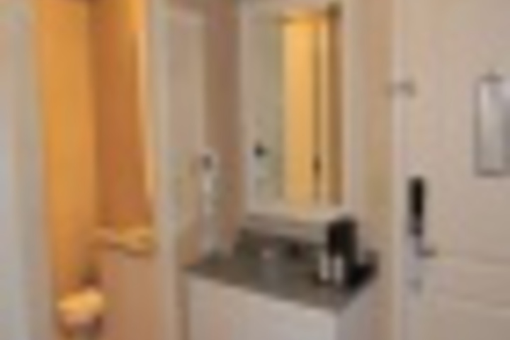 Room 63 of 168