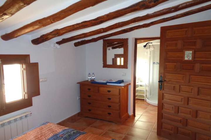 Room 9 of 36