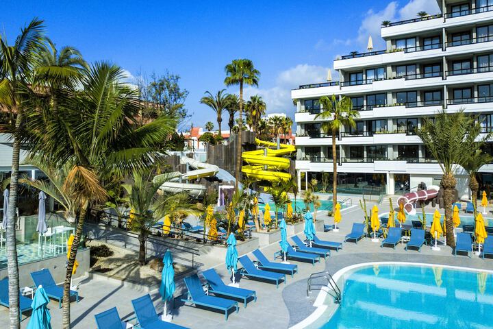 Pools & Facilities