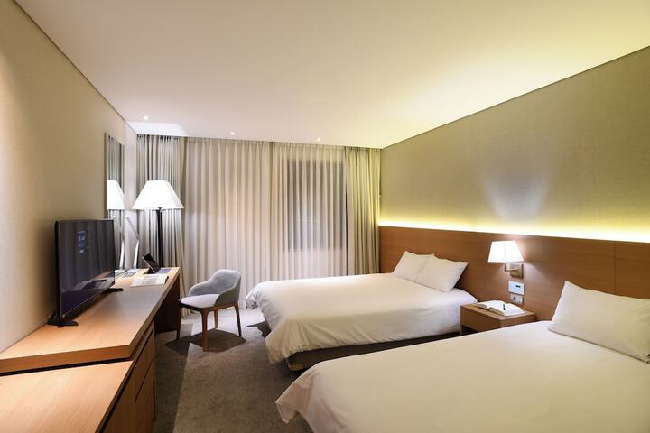 Room 20 of 69
