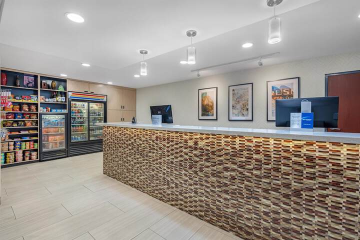 Hotel Interior 3 of 69