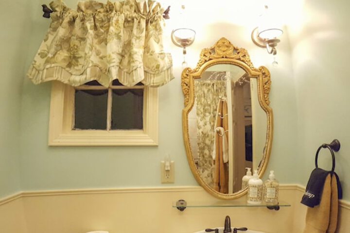Clean Restrooms