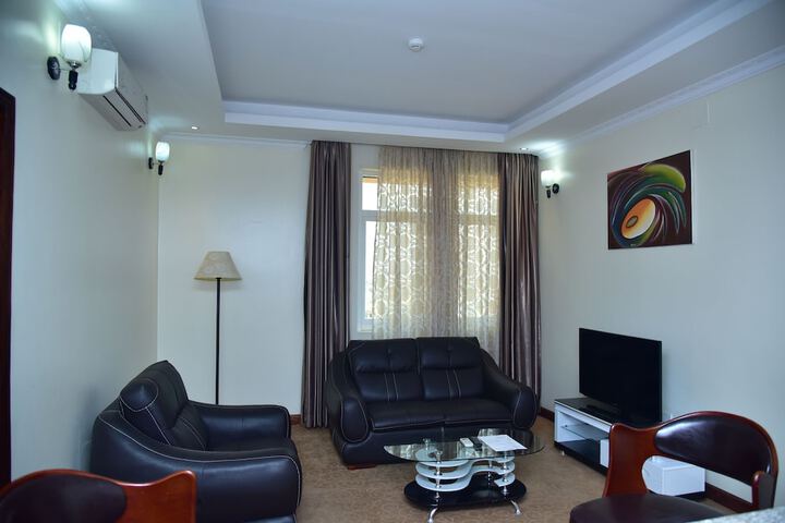 Room 16 of 43