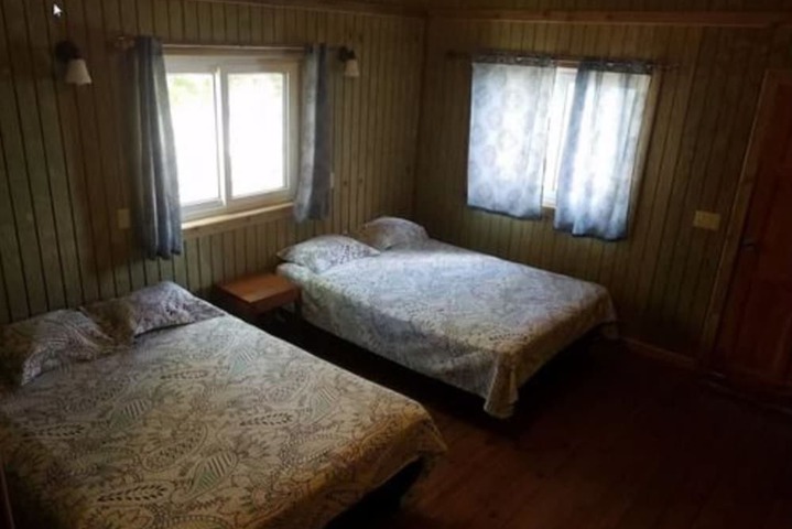 Room 3 of 32