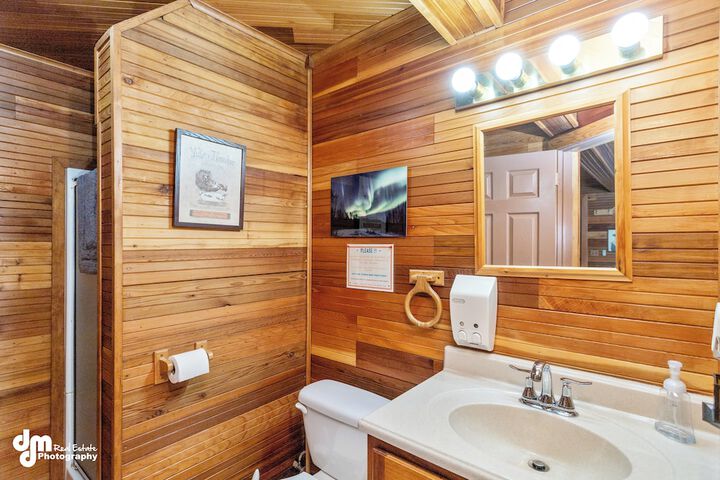 Room 45 of 61