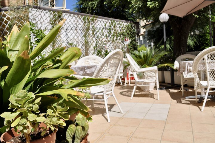 Terrace/Patio 99 of 106