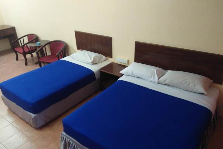 Room 12 of 31