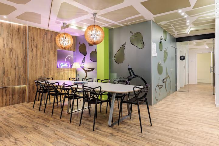 Entrance & Lobby