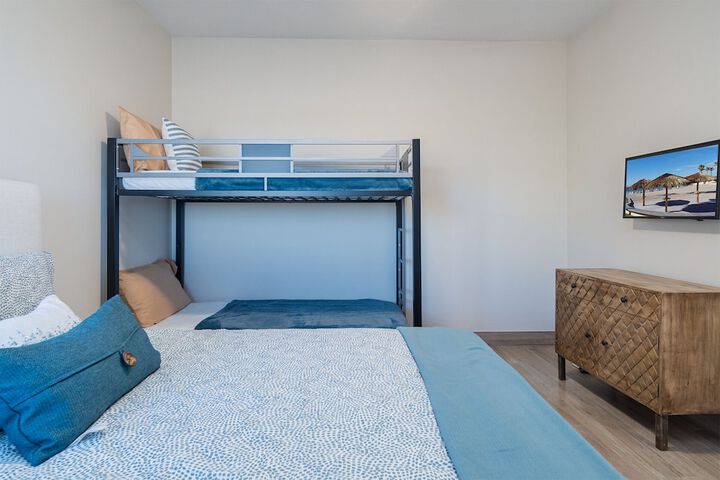 Room 62 of 599