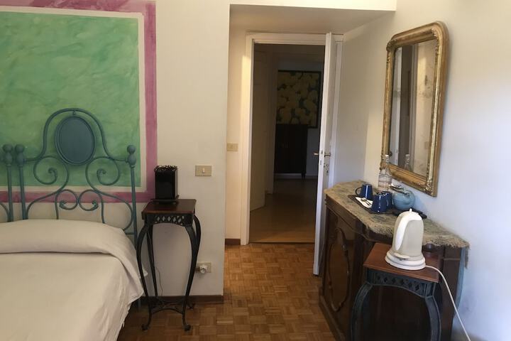 Room 13 of 39