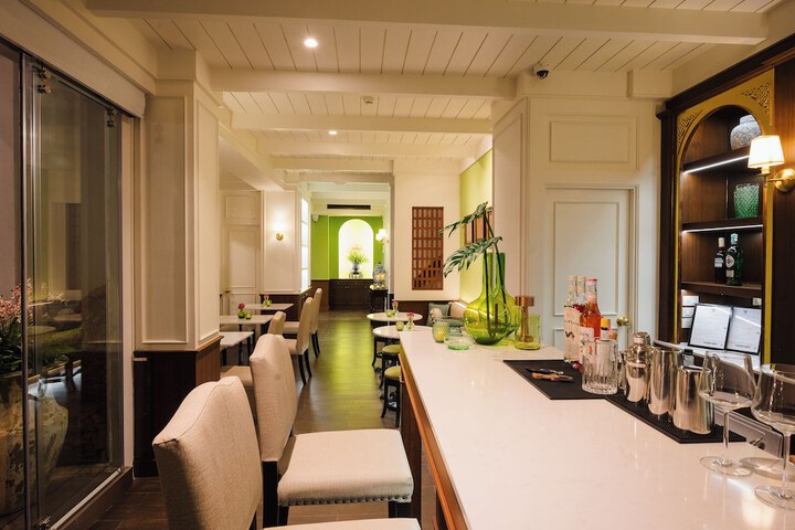 Dining 114 of 127