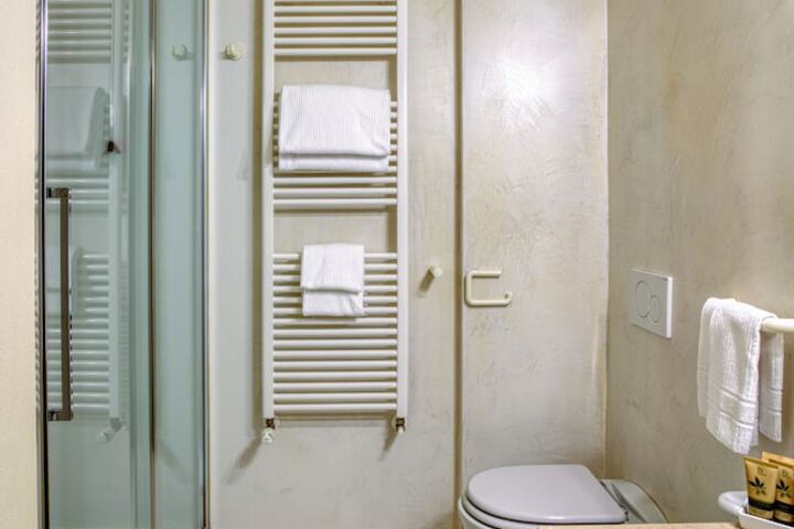 Bathroom Interior Photo