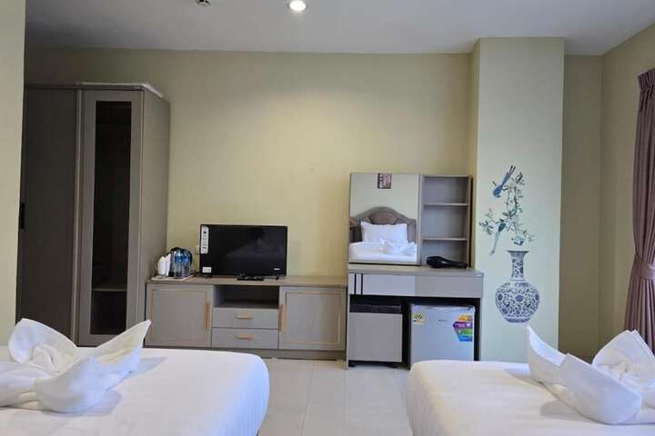 Room 18 of 41