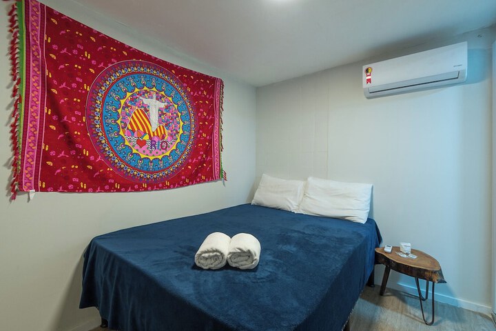 Room 17 of 43
