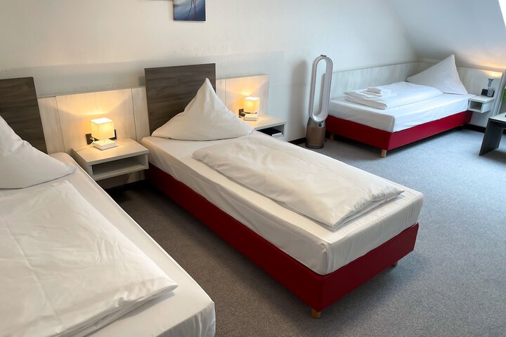 Room 16 of 55