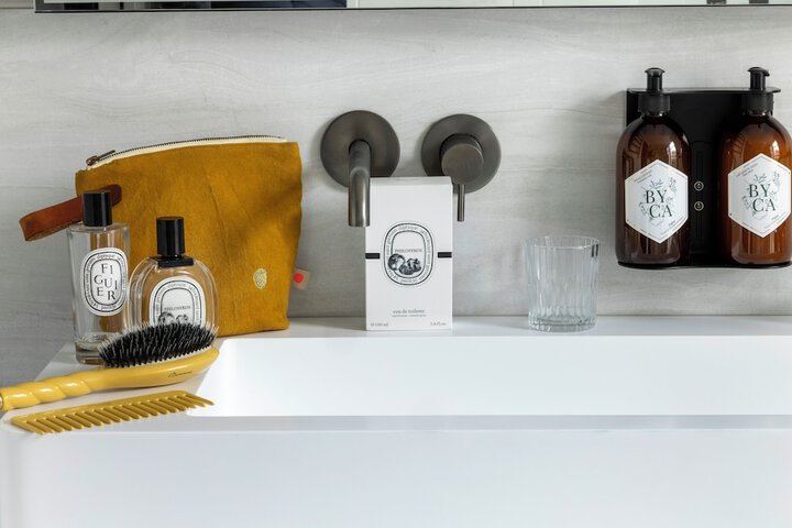 Bathroom Interior Photo