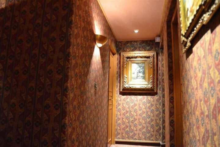 Ballroom/Hall 73 of 85