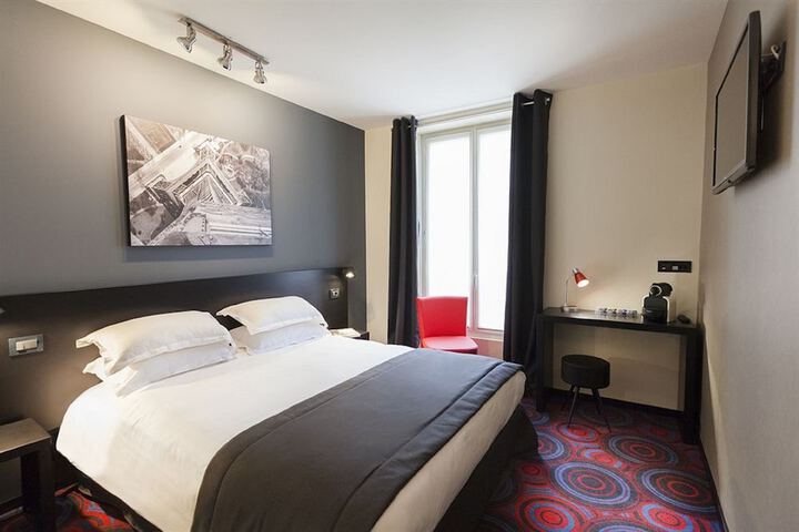 Room 3 of 56