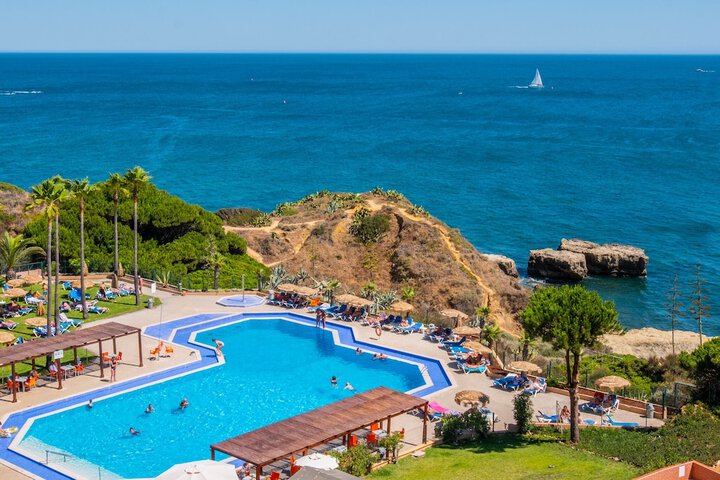 Pool Hotel