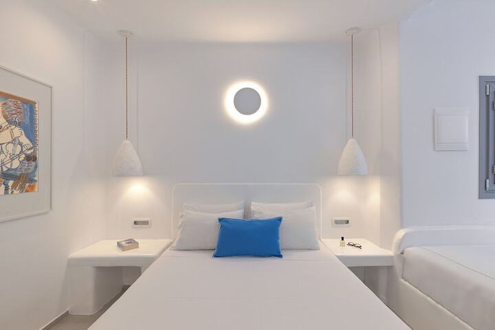 Room 57 of 119