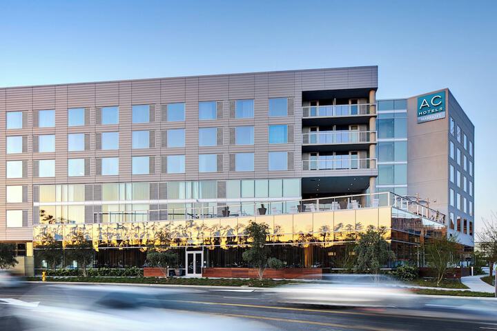 Hotel 46 of 47