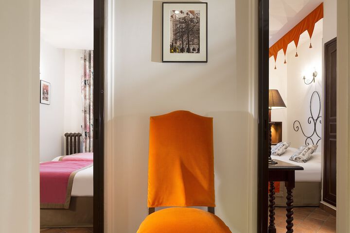 Room 8 of 36