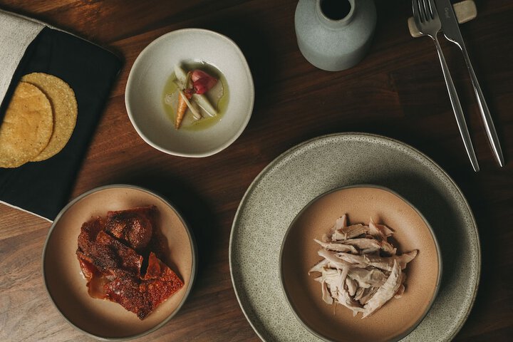 Dining 33 of 50