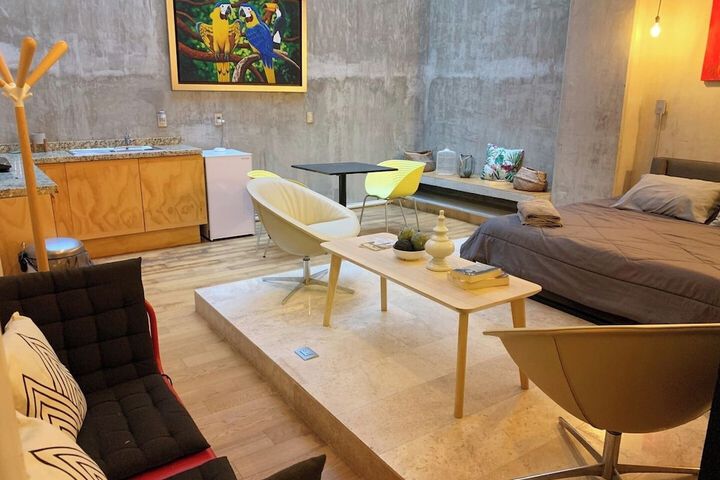 Room 2 of 7
