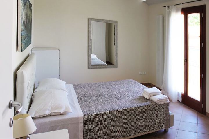 Room 19 of 32