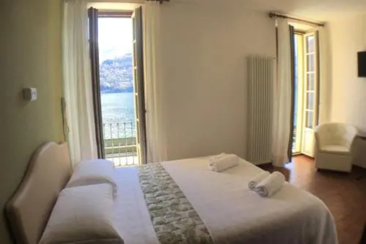 Room 2 of 14