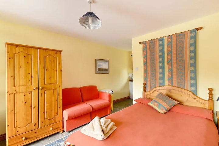 Secluded Holiday Home in Lydbury With Garden