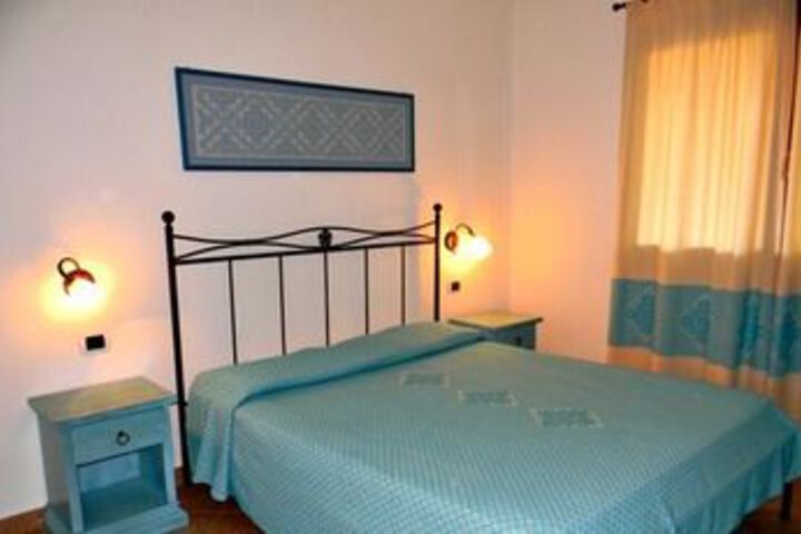 Room 6 of 21