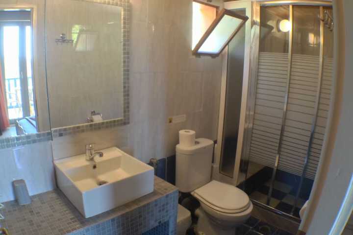 Room 21 of 50