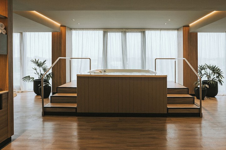 Spa 29 of 44
