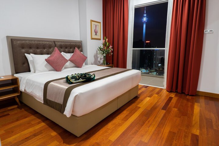 Room 13 of 49