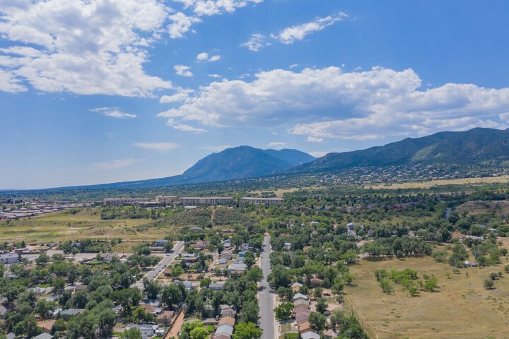 Property Grounds 20 of 39