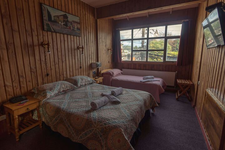 Room 40 of 43