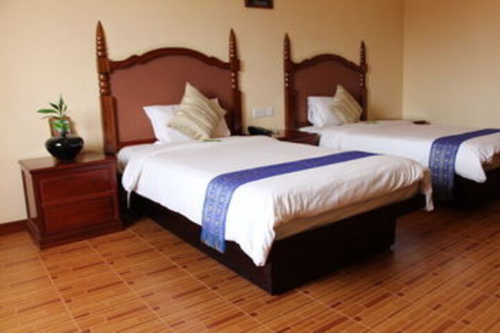Room 42 of 81