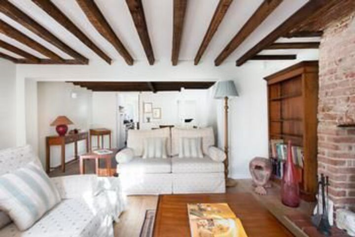 Room 48 of 60