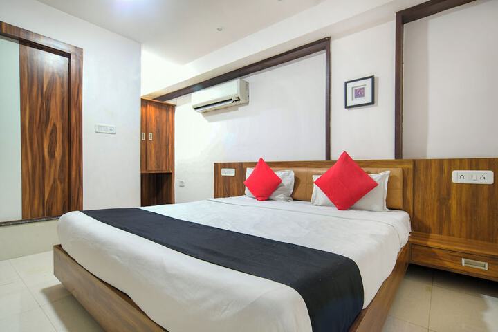 Room 5 of 29