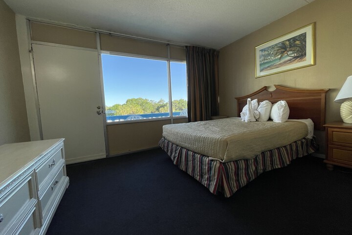 Standard 2 Queen Beds Resort View (8 of 12)
