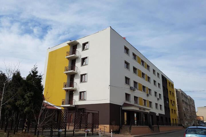 Hotel Dacor