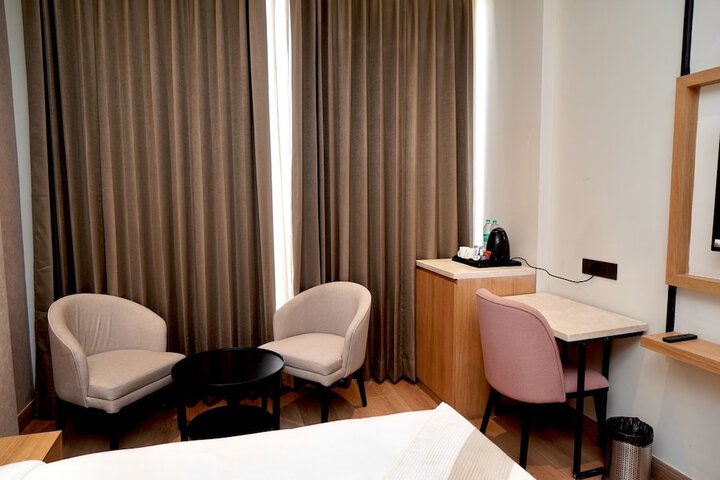 Room 14 of 31