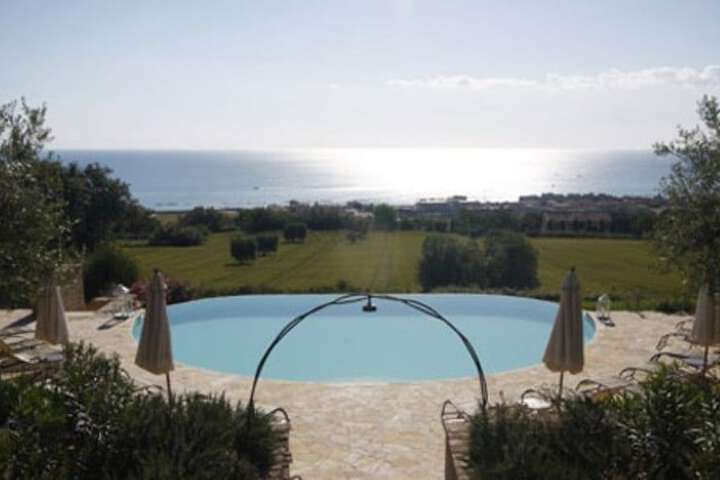 Hotel with Pool