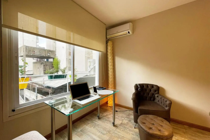 Room 4 of 22