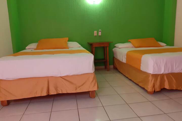 Room 5 of 28