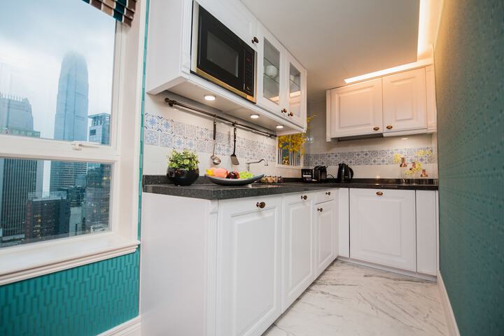 Private kitchenette