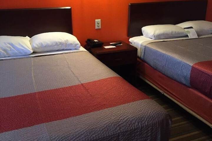 Room 33 of 55