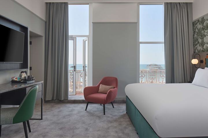 Room 29 of 182